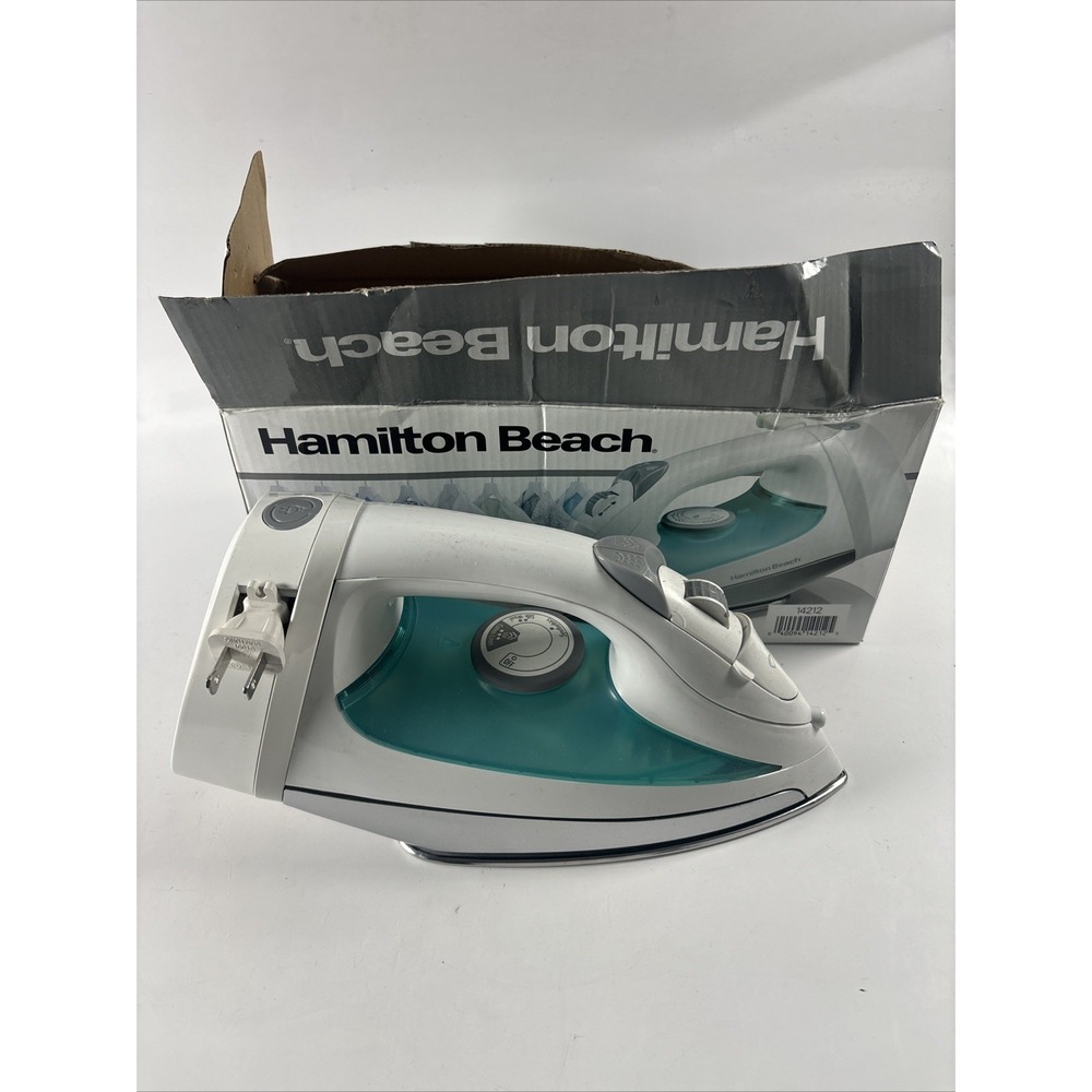 Hamilton Beach 14212 Steam Iron with Retractable Cord. New Open Box